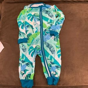 Set of two Coco Moon Hawaii Pajamas